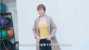 Stay-at-home mom gets breast augmentation with water droplets