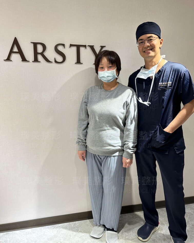 日本醫師團隊觀摩璞美荊偉政醫師手術實作 日本醫師做了提眉手術後隔日合照